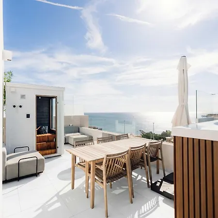 Palm 3 Bdr Terraced House With Jacuzzi