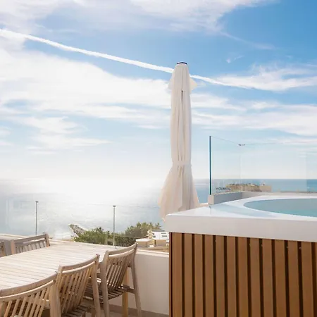 Palm 3 Bdr Terraced House With Jacuzzi بيت للعطل *